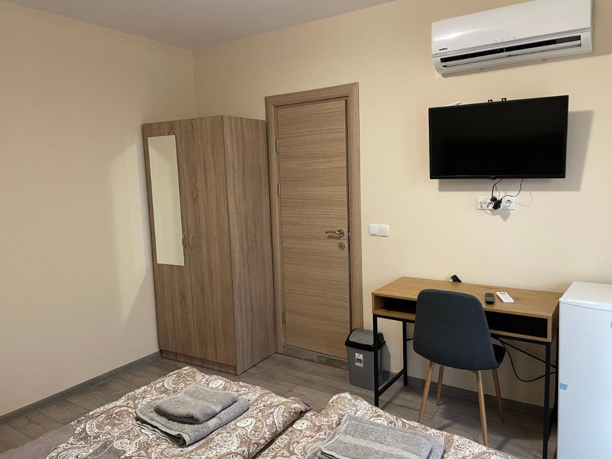Zaraaparthotel Sofia Esterno foto