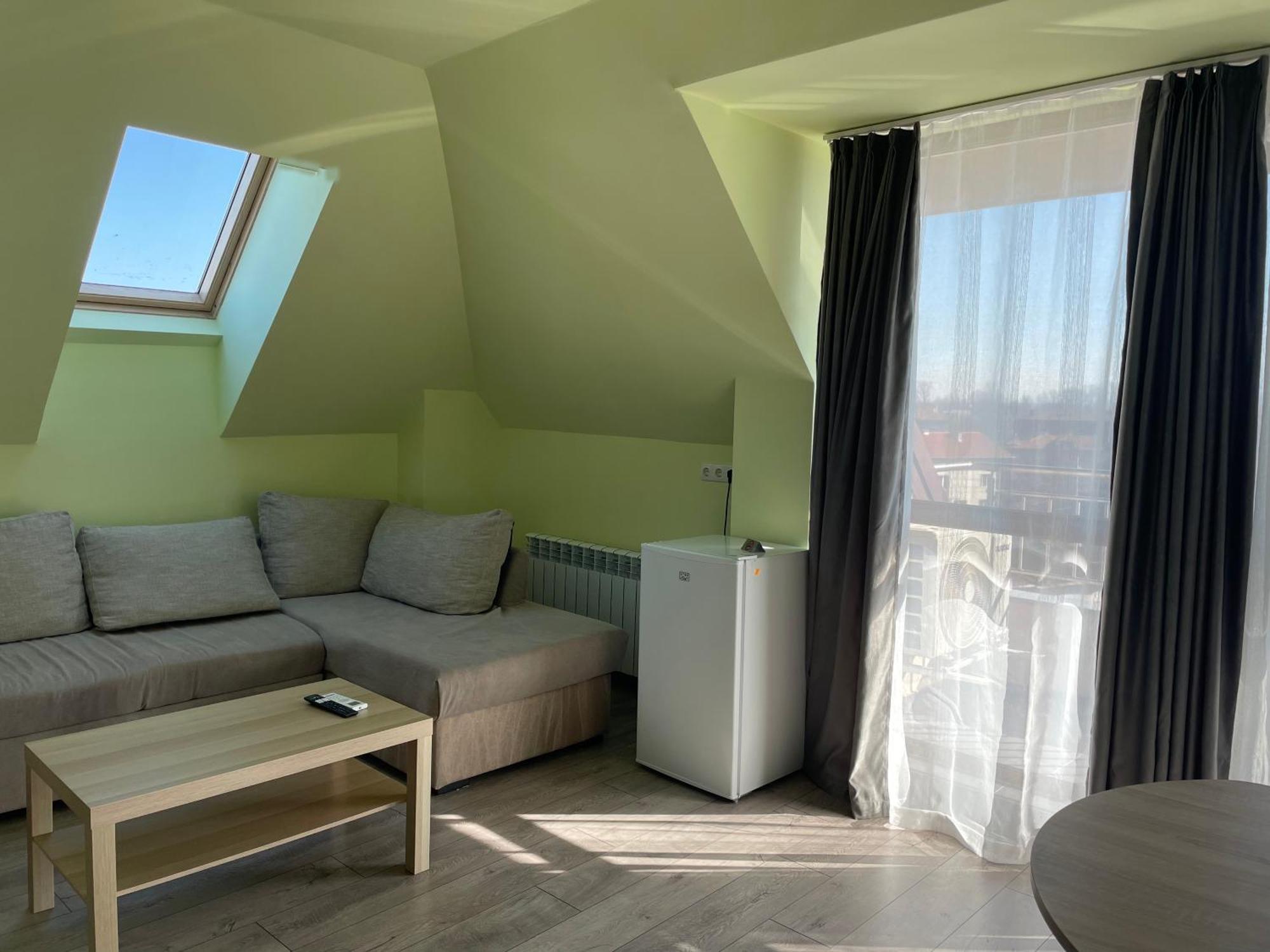 Zaraaparthotel Sofia Esterno foto